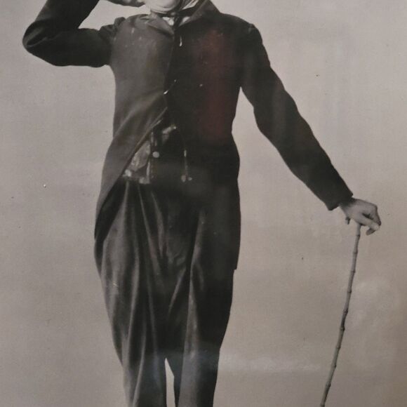 Charlie Chaplin (1954)—Vintage Photograph 8"x11" black & white photo - Picture 11 of 16